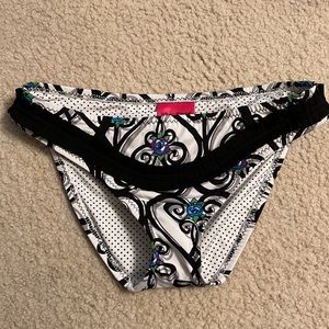 Betsey Johnson Bikini Bottom swimsuit floral ruffle polka dot lined black white